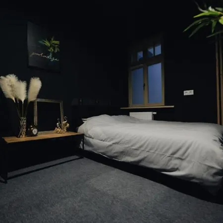 Jadwigii - 24h Self Check-in Hostel *