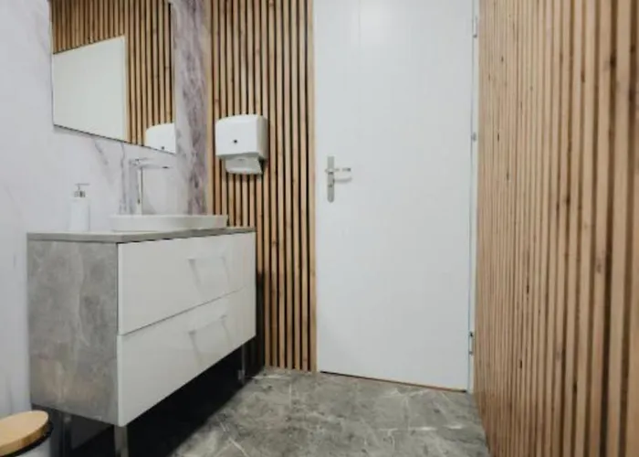 Jadwigii - 24h Self Check-in * Poznań